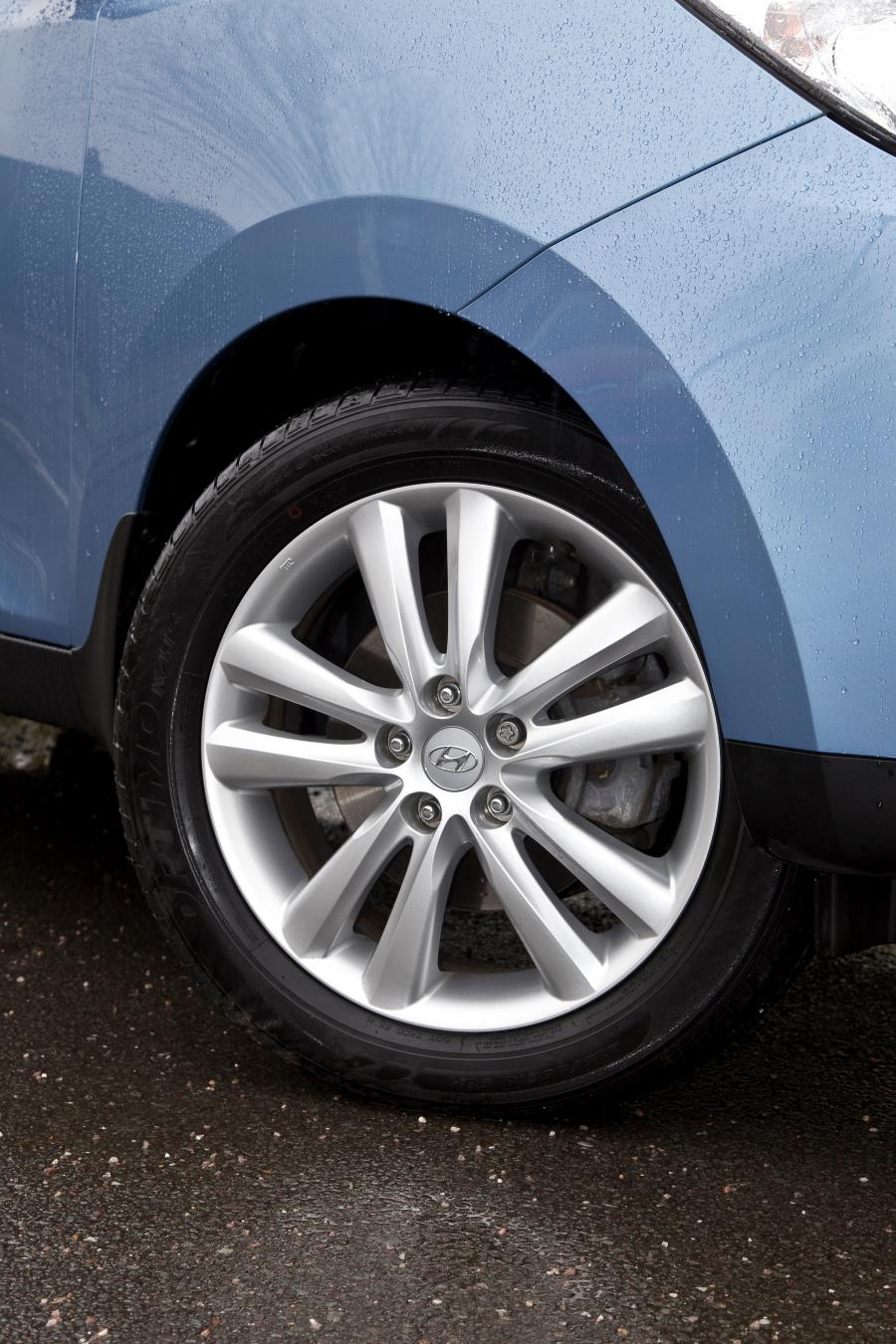  Hyundai ix35 2013 года  (UK) (фото 37 из 93)